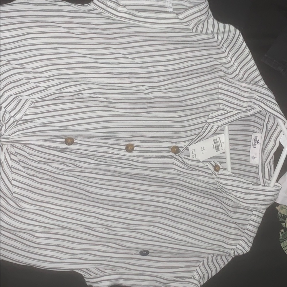 Hollister shirt
